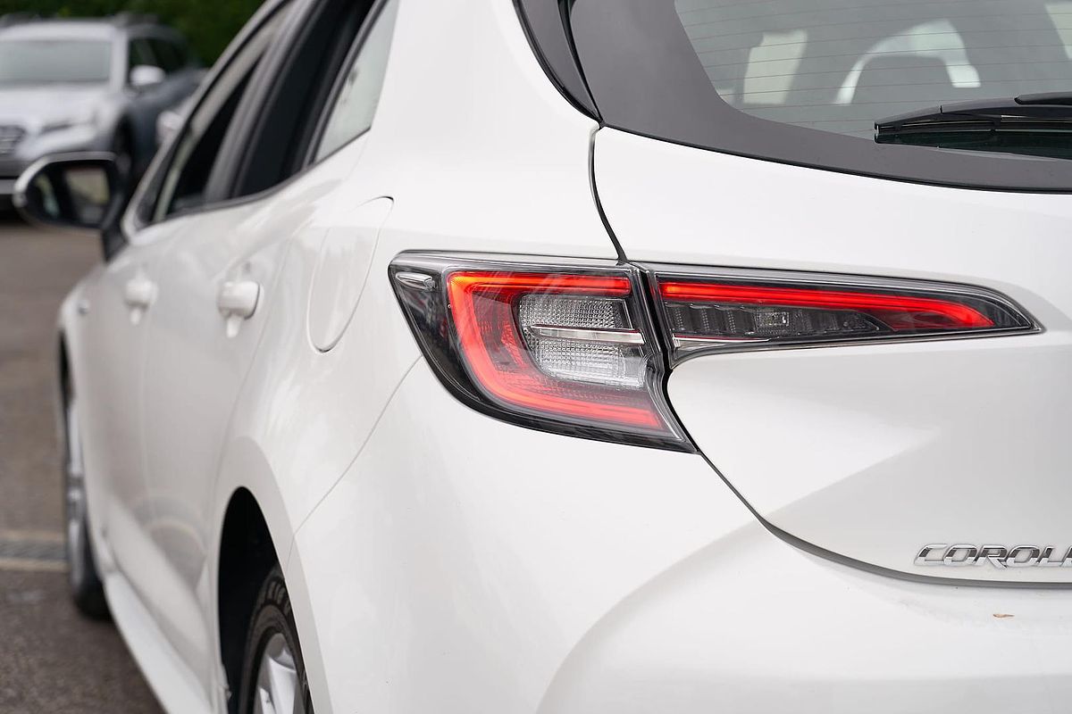 2022 Toyota Corolla Ascent Sport Hybrid ZWE211R