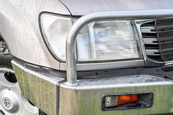 2002 Toyota Landcruiser GXL UZJ100R