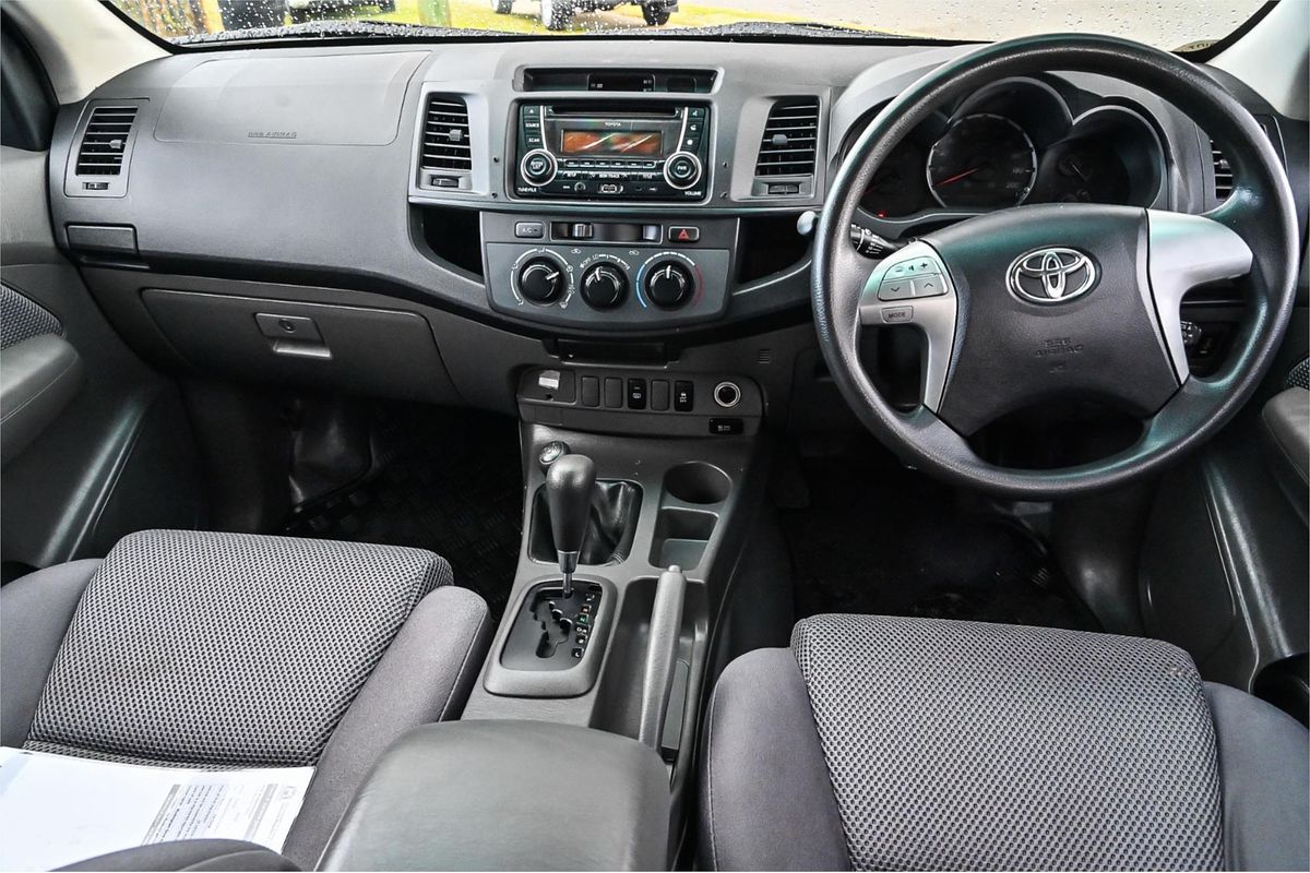 2012 Toyota Hilux SR KUN26R 4X4