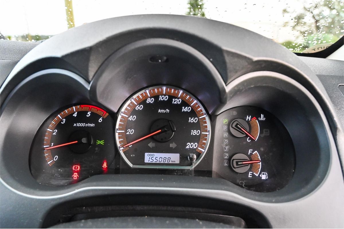 2012 Toyota Hilux SR KUN26R 4X4