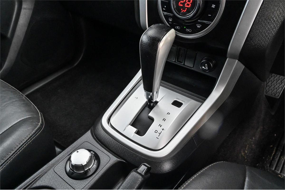 2017 Isuzu MU-X LS-T