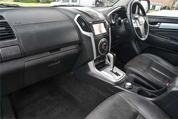 2017 Isuzu MU-X LS-T