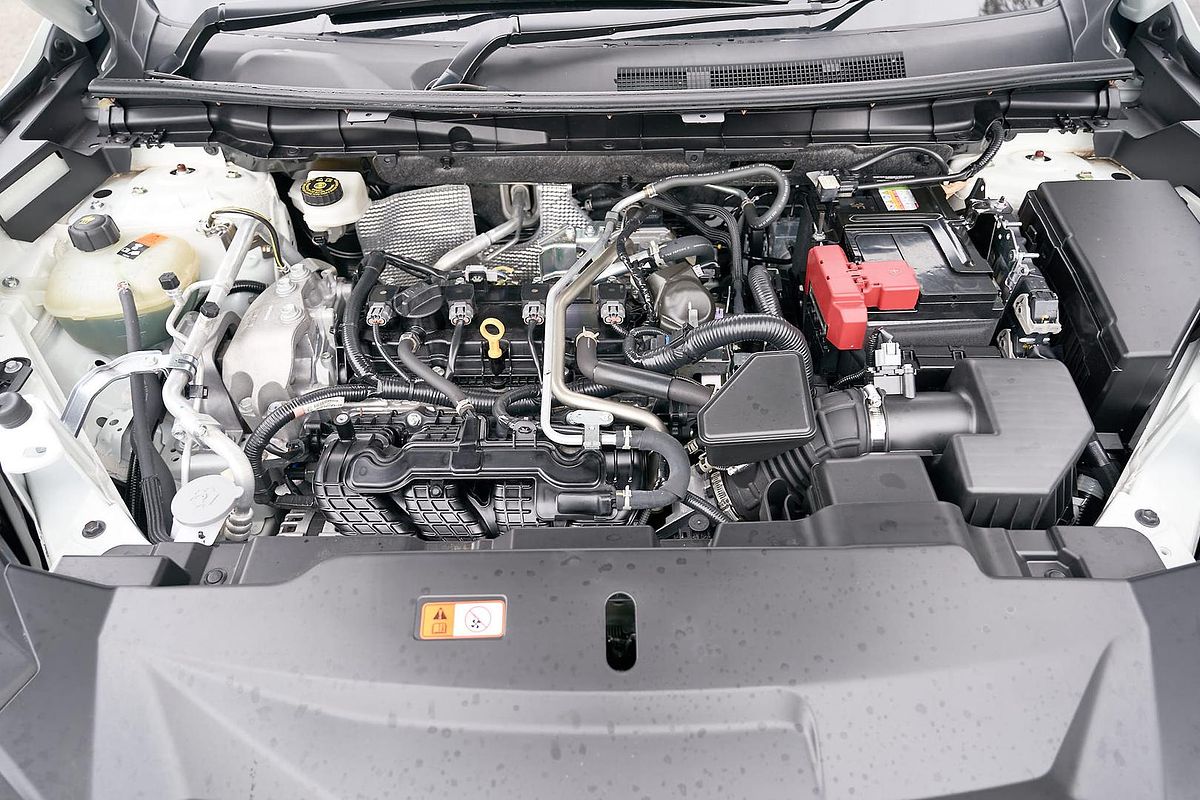 2024 Mitsubishi Outlander ES ZM