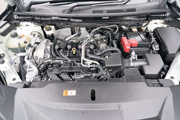 2024 Mitsubishi Outlander ES ZM
