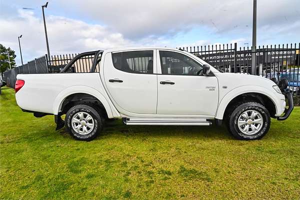 2011 Mitsubishi Triton GL-R MN 4X4