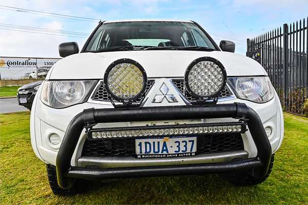 2011 Mitsubishi Triton GL-R MN 4X4