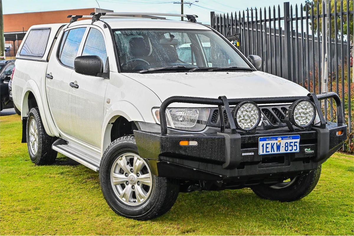 2014 Mitsubishi Triton GLX MN 4X4