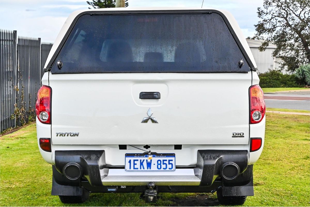 2014 Mitsubishi Triton GLX MN 4X4