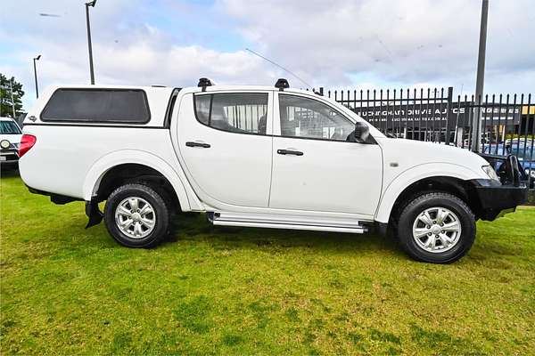 2014 Mitsubishi Triton GLX MN 4X4
