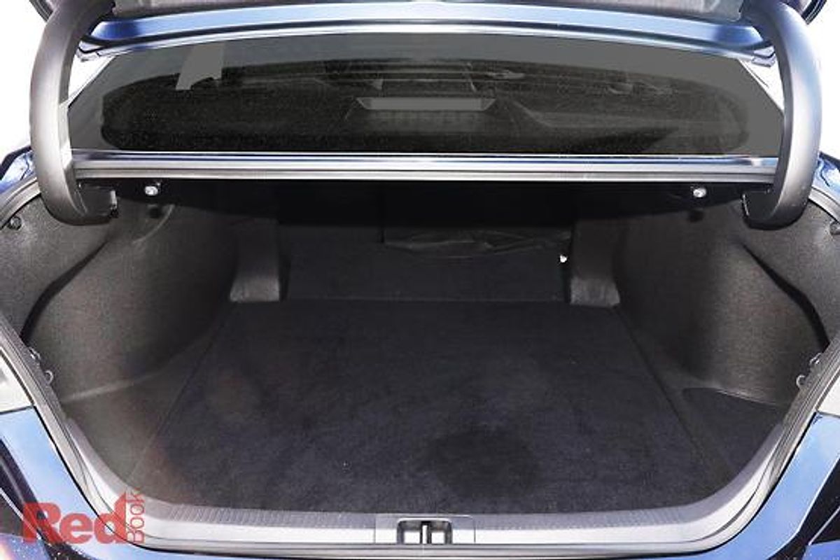 2025 Toyota Camry Ascent AXVH80R