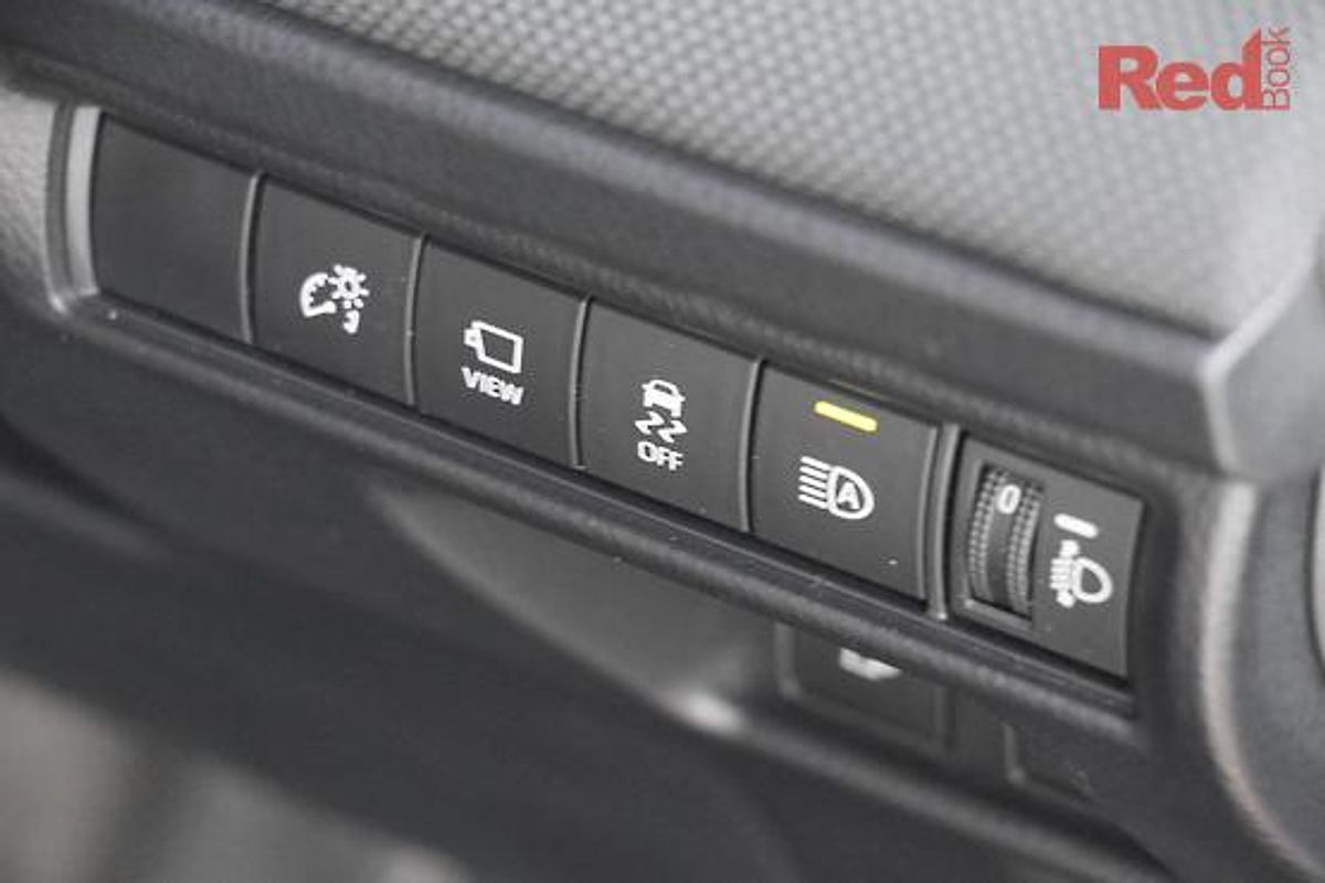 2025 Toyota Camry Ascent AXVH80R