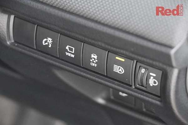 2025 Toyota Camry Ascent AXVH80R