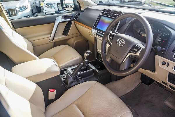 2023 Toyota Landcruiser Prado VX GDJ150R