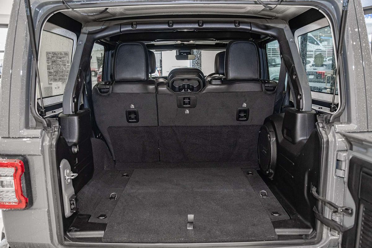 2020 Jeep Wrangler Unlimited Overland JL