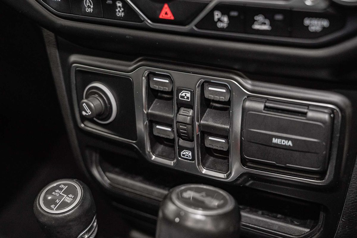 2021 Jeep Wrangler Unlimited Overland JL