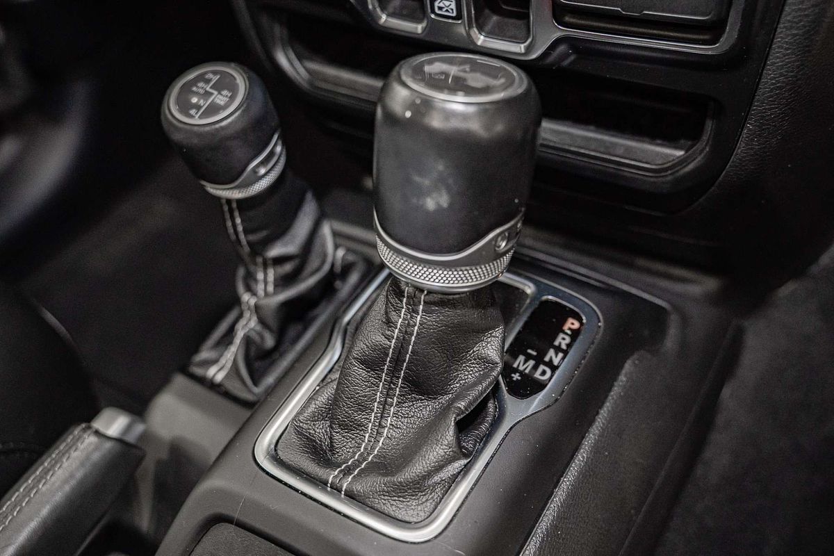 2021 Jeep Wrangler Unlimited Overland JL