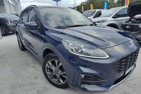 2022 Ford Escape ST-Line ZH