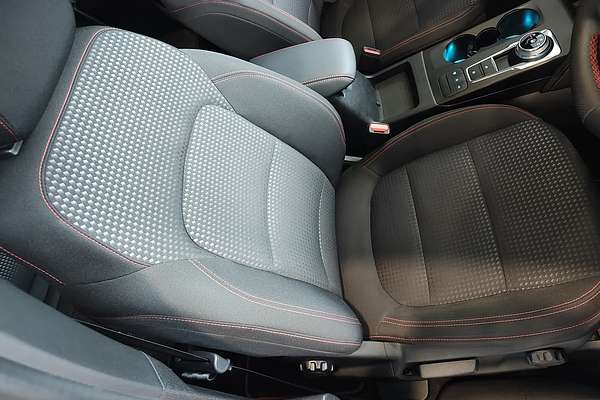 2022 Ford Escape ST-Line ZH