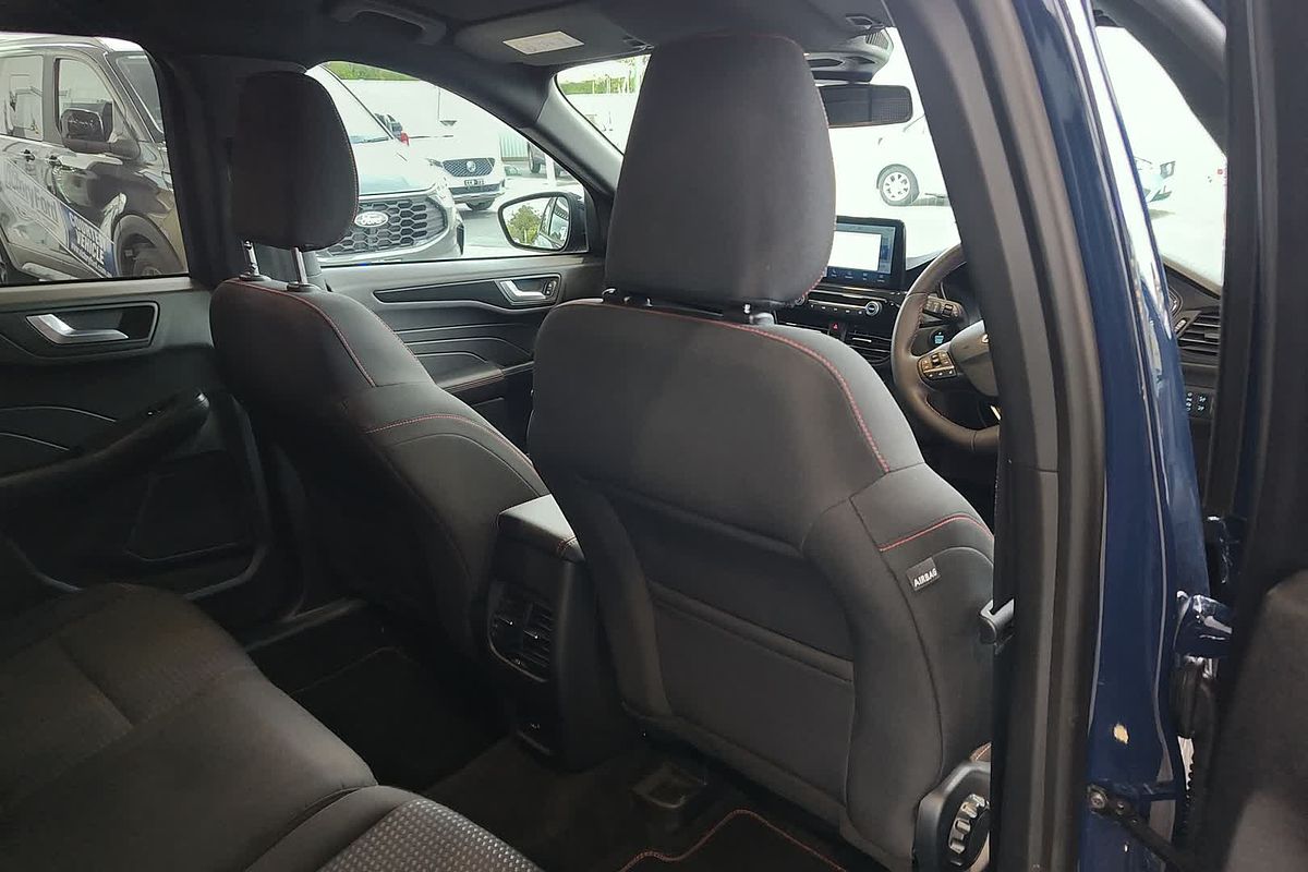 2022 Ford Escape ST-Line ZH