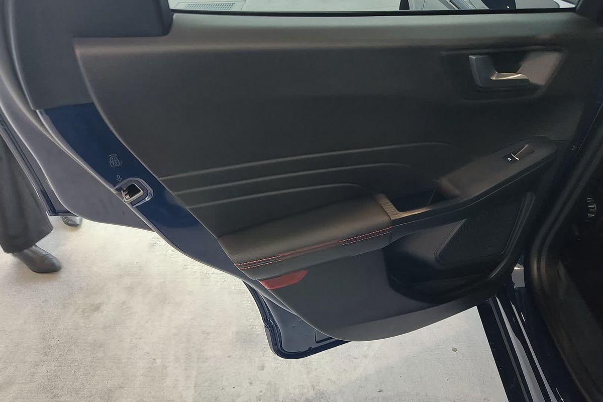 2022 Ford Escape ST-Line ZH