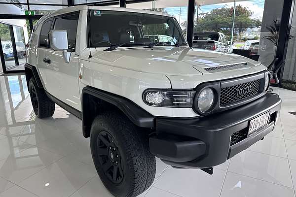 2015 Toyota FJ Cruiser GSJ15R