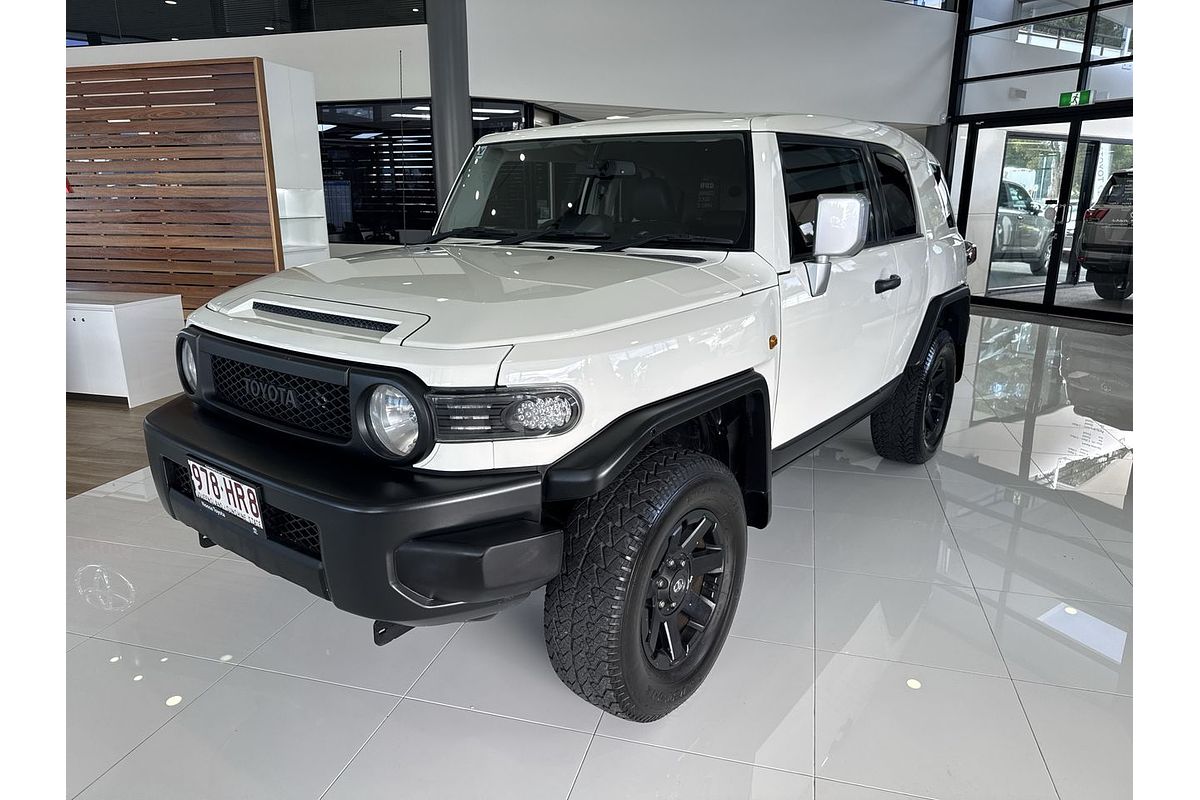 2015 Toyota FJ Cruiser GSJ15R