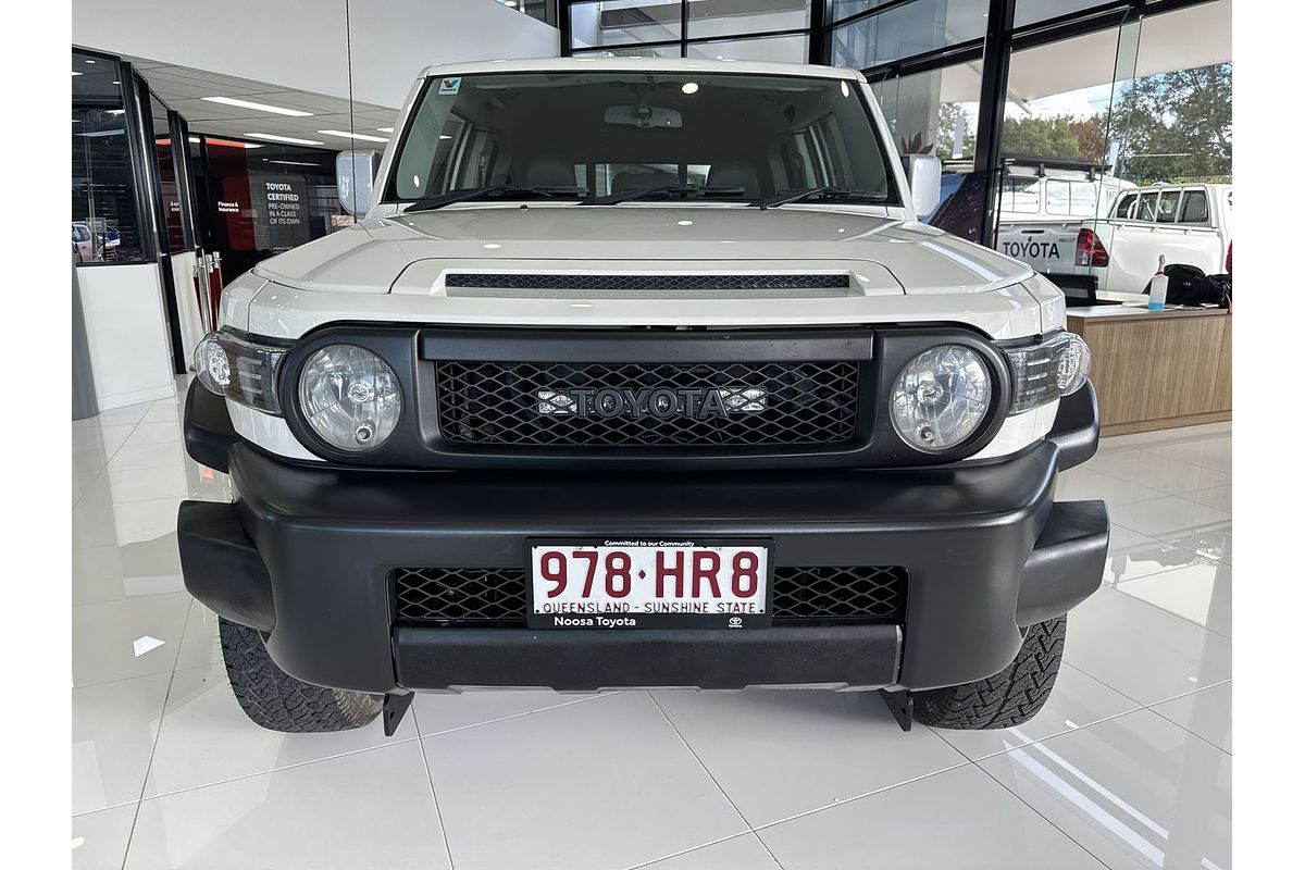 2015 Toyota FJ Cruiser GSJ15R