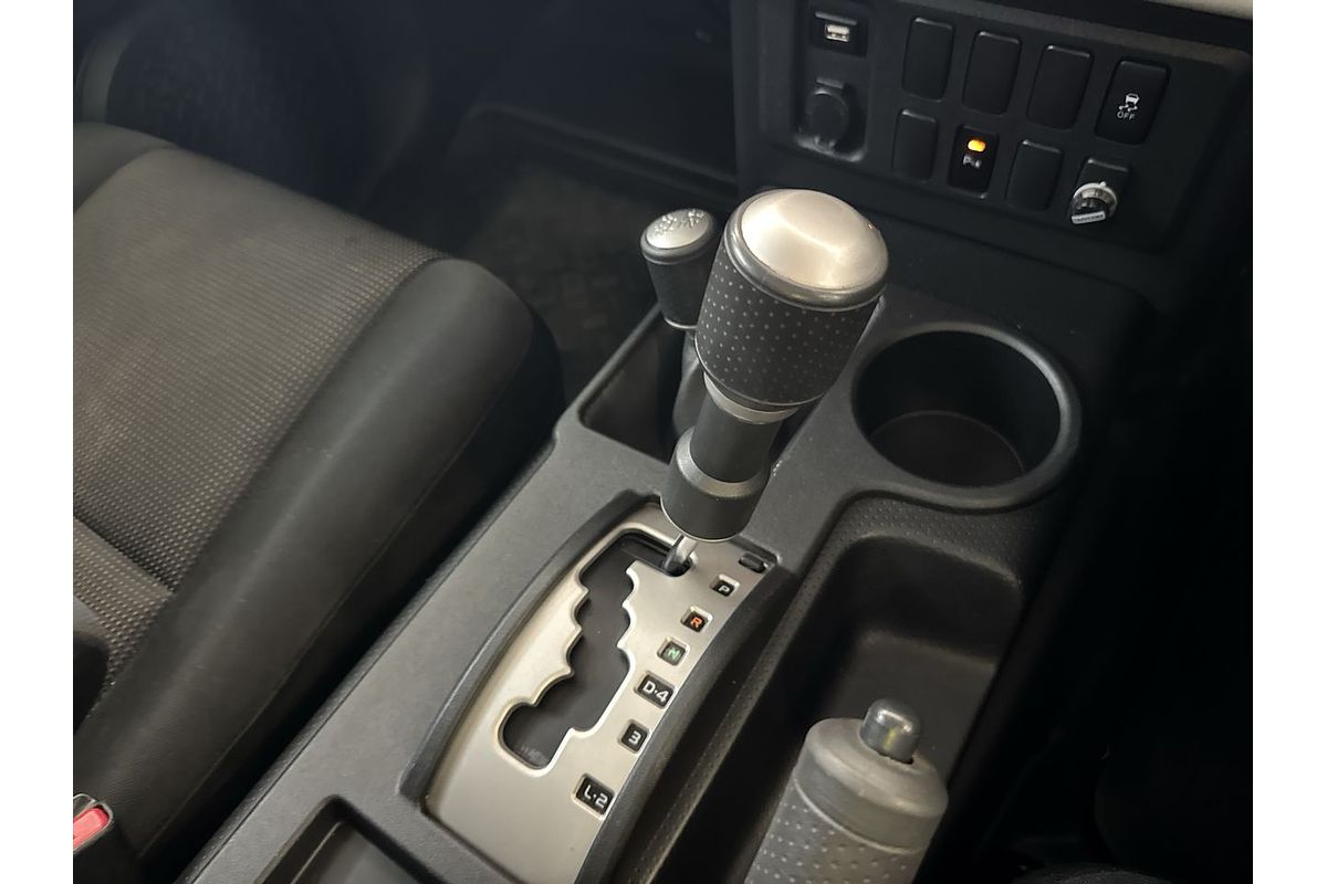 2015 Toyota FJ Cruiser GSJ15R