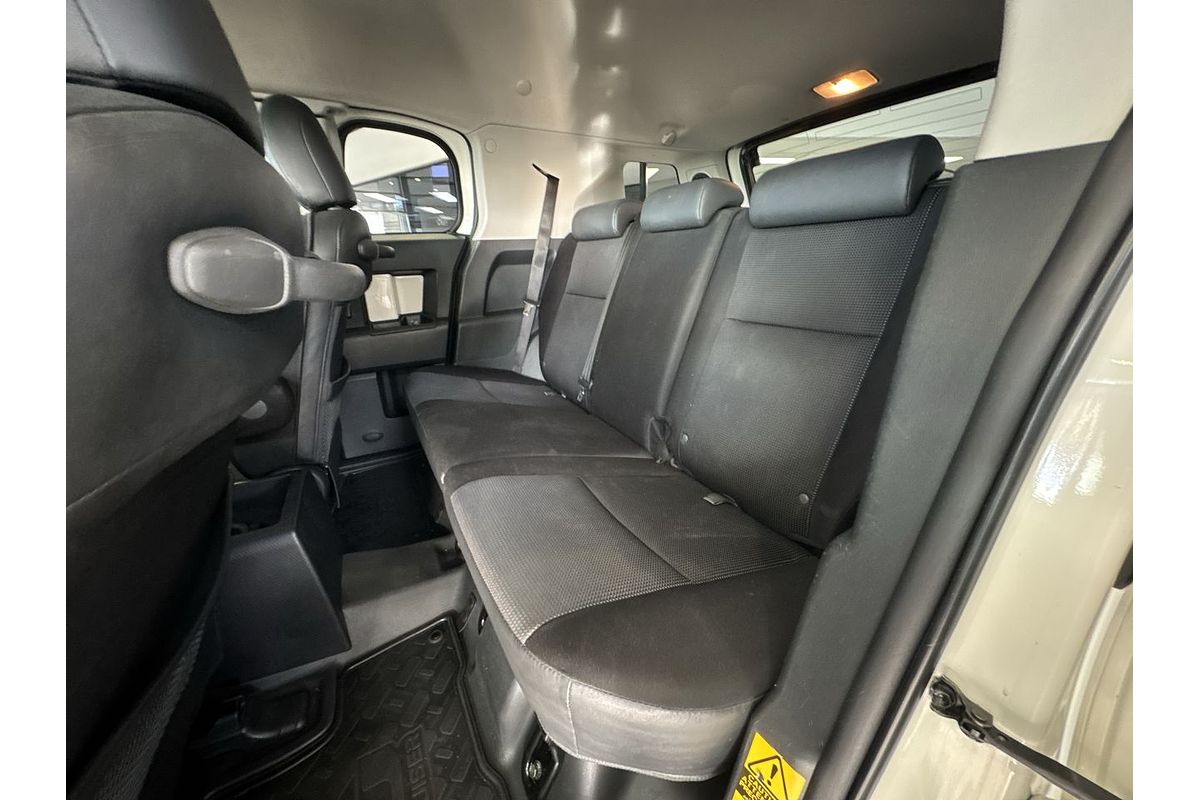 2015 Toyota FJ Cruiser GSJ15R