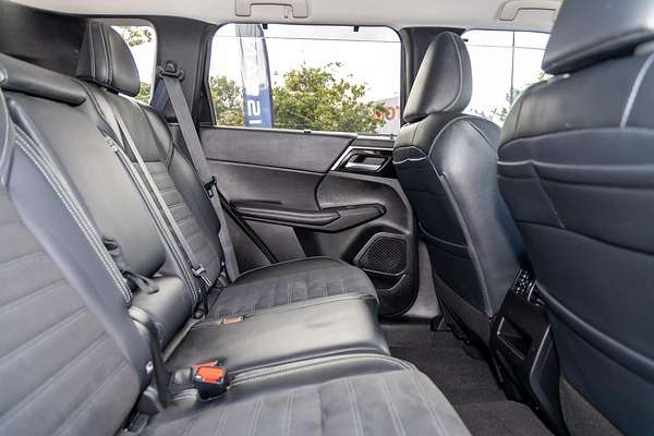 2023 Mitsubishi Outlander Aspire ZM