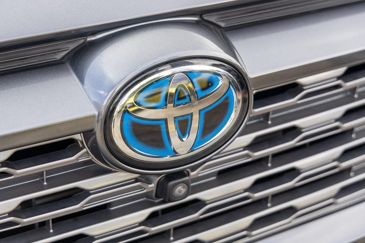 2020 Toyota RAV4 Cruiser AXAH54R