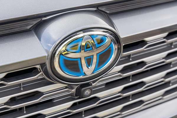 2020 Toyota RAV4 Cruiser AXAH54R