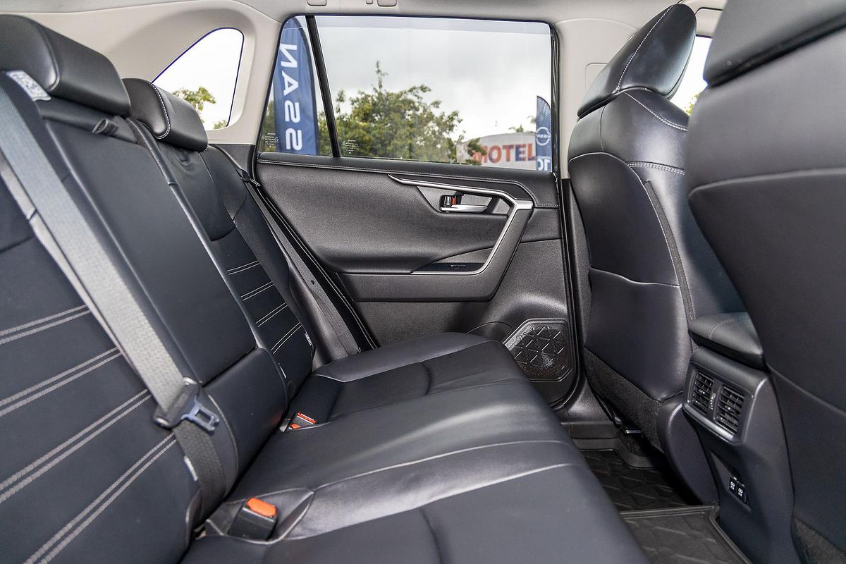 2020 Toyota RAV4 Cruiser AXAH54R