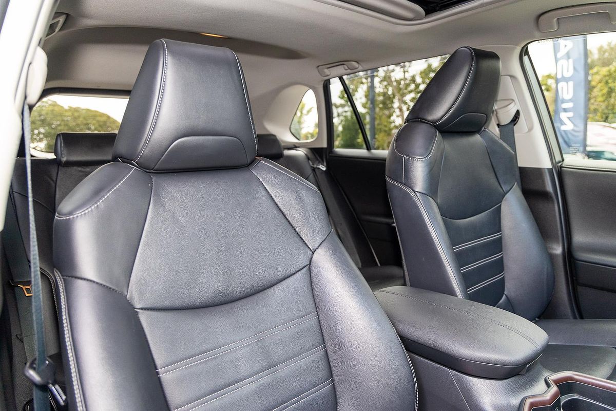 2020 Toyota RAV4 Cruiser AXAH54R