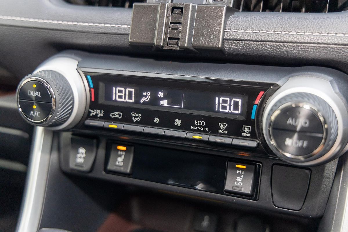 2020 Toyota RAV4 Cruiser AXAH54R