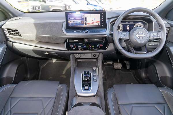 2025 Nissan QASHQAI N-DESIGN e-POWER J12