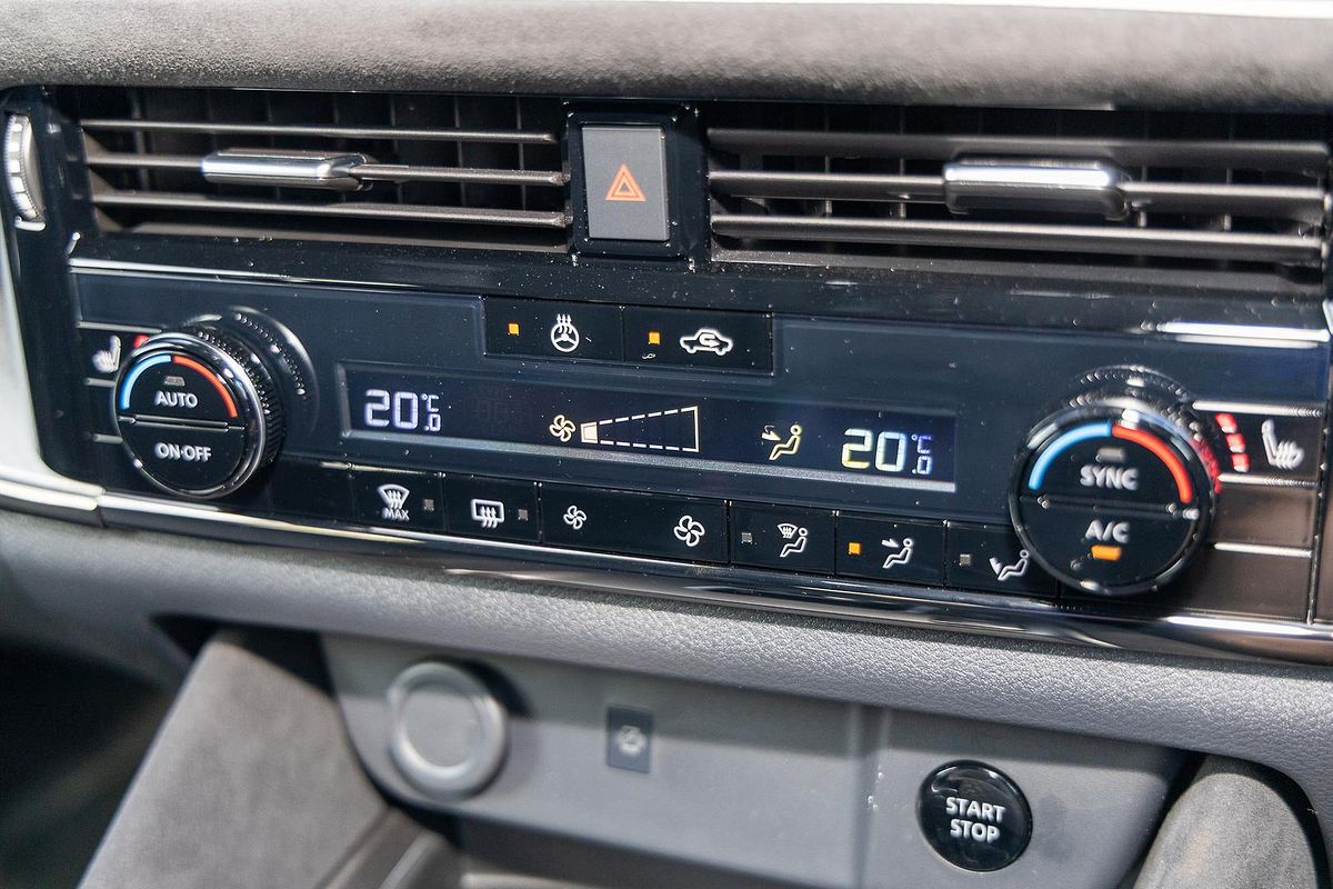 2025 Nissan QASHQAI N-DESIGN e-POWER J12