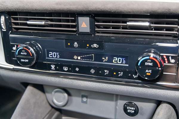 2025 Nissan QASHQAI N-DESIGN e-POWER J12