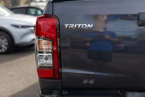 2022 Mitsubishi Triton GSR MR 4X4