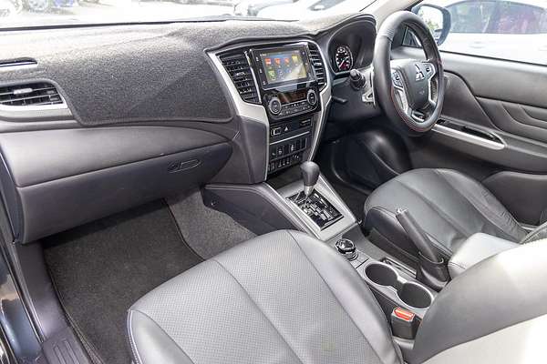 2022 Mitsubishi Triton GSR MR 4X4