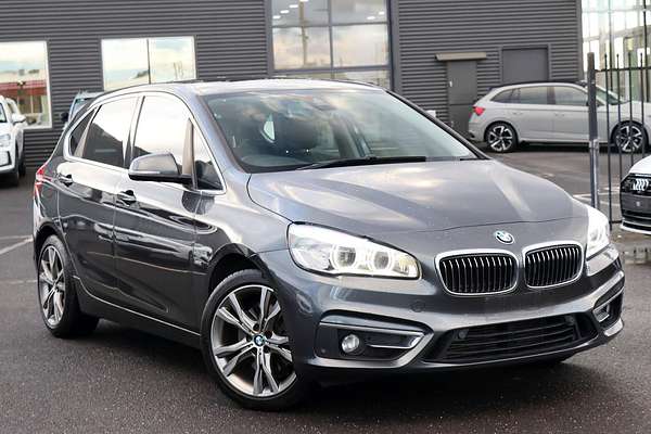 2016 BMW 2 Series 220i Sport Line F45
