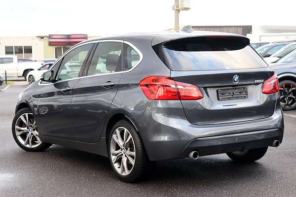 2016 BMW 2 Series 220i Sport Line F45