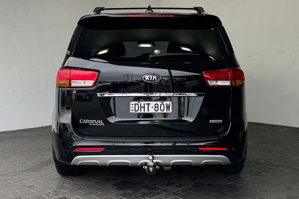 2016 Kia Carnival Platinum YP