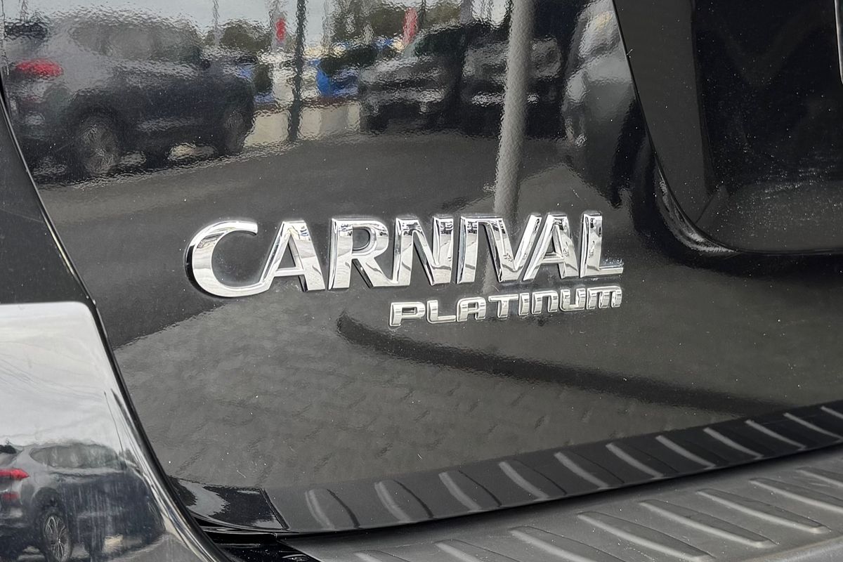 2016 Kia Carnival Platinum YP