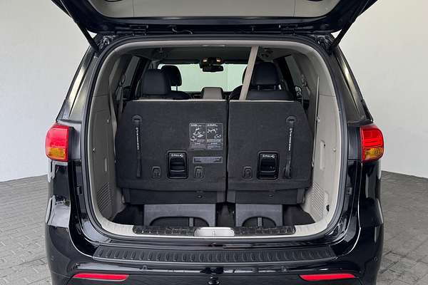 2016 Kia Carnival Platinum YP