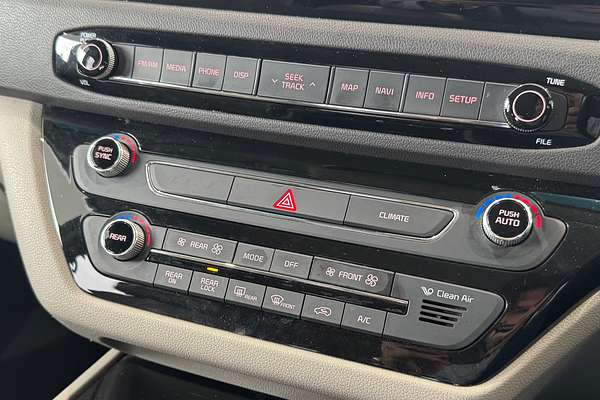 2016 Kia Carnival Platinum YP