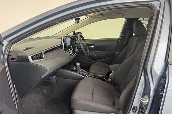 2020 Toyota Corolla SX MZEA12R