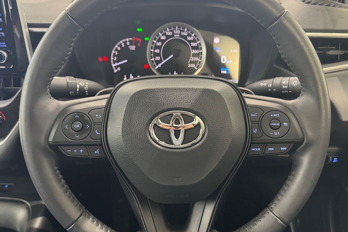 2020 Toyota Corolla SX MZEA12R