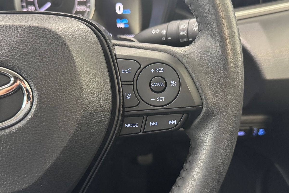 2020 Toyota Corolla SX MZEA12R