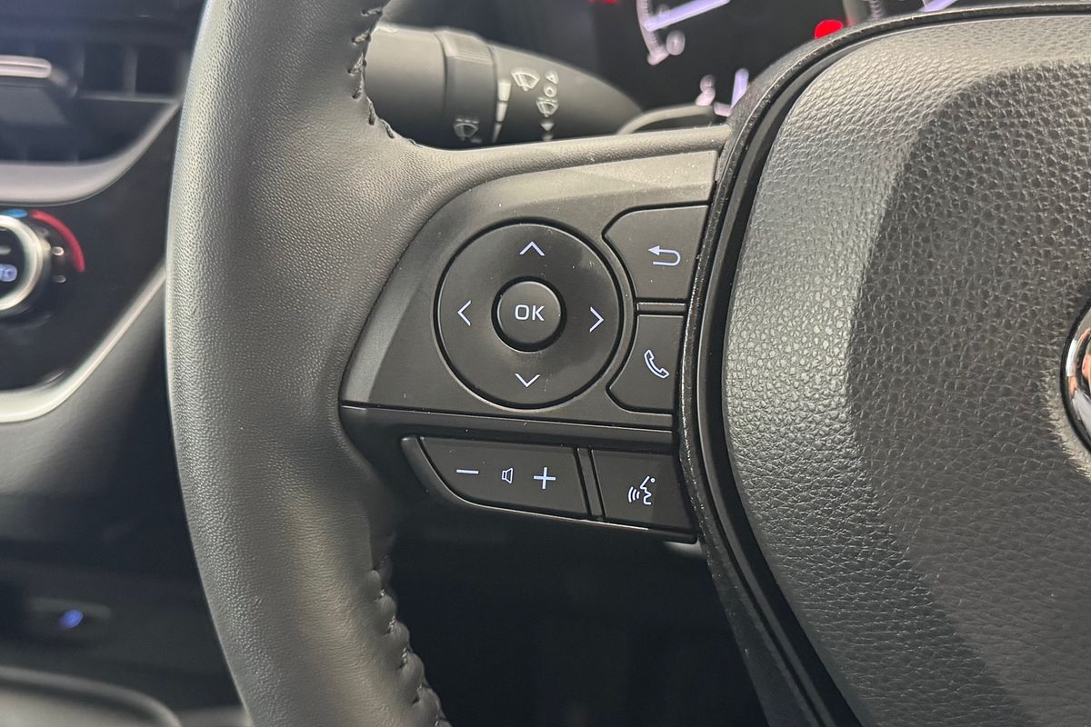 2020 Toyota Corolla SX MZEA12R